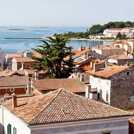 Apartment Porec アパート