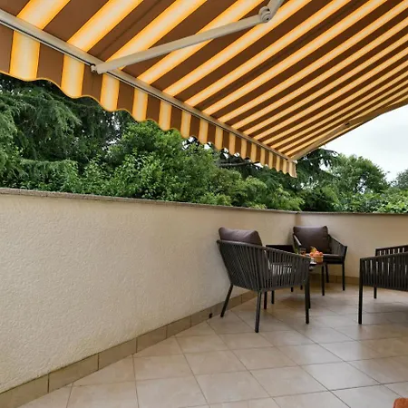 아파트 Apartment Porec 포레치